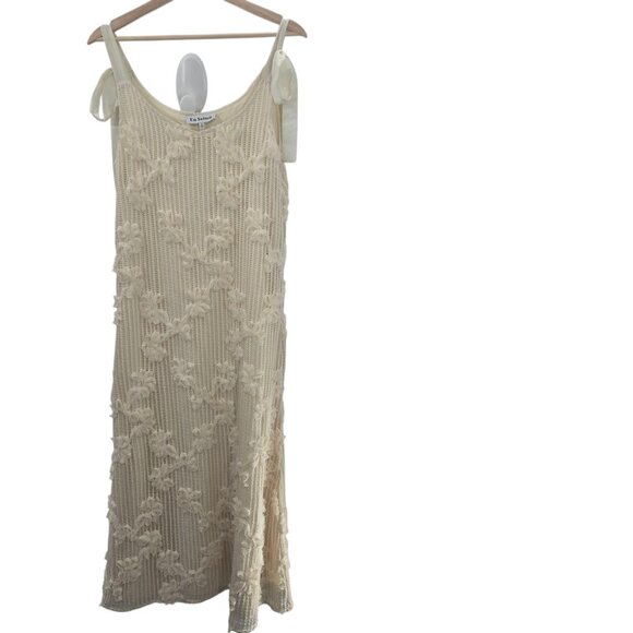 En Saison Creme Ecru Floral Applique Open Stitch Maxi Dress Small NWOT - Picture 1 of 13